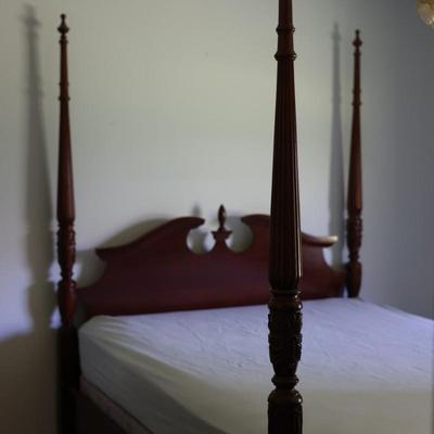 4 Post Bed W/ Mattress Queen Size (see description)