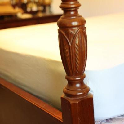 4 Post Bed W/ Mattress Queen Size (see description)