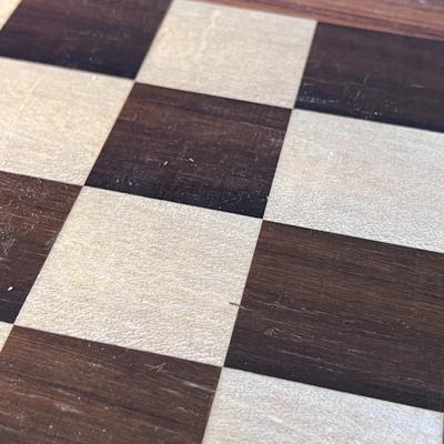 VERY NICE ALL WOOD CHESS SET MAGNETIC PIECES BY PRESSMAN