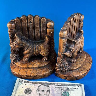 SCOTTY DOG VINTAGE BOOK ENDS PAIR