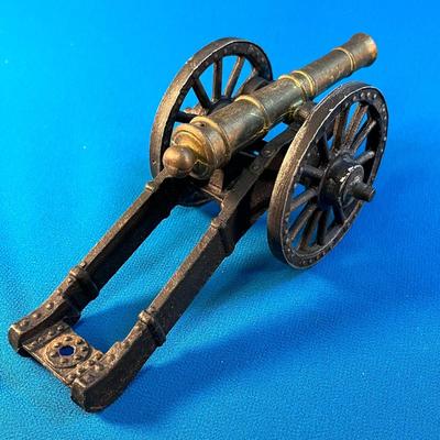 PENN CRAFT IRON, BRASS MODEL CANON