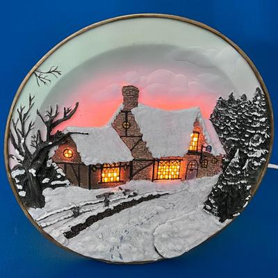 LIGHTED WINTER COTTAGE 3-D SCENIC PLATE