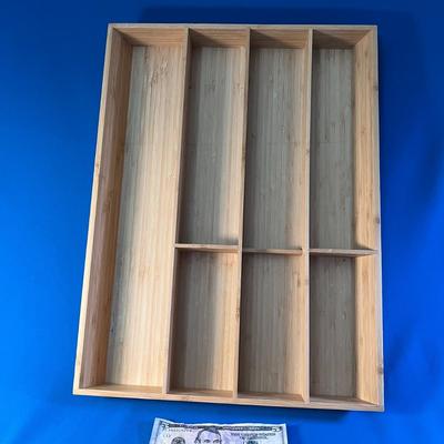 OVERSIZED DIVIDED BAMBOO TRAY