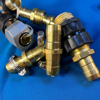 EXCELLENT ASSORTMENT OF BRASS HOSE FITTINGS