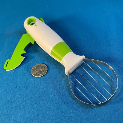 FANCY AVOCADO SLICER TOOL w/PITTING & SLICING BLADE