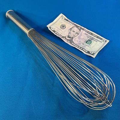 BIG KITCHEN WHISK â€œHELLER DESIGNSâ€ STAINLESS SOLID HANDLE