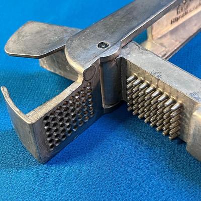 VINTAGE ALUMINUM GARLIC PRESS â€œFORTUNA A-AHNER AUSTRIAâ€