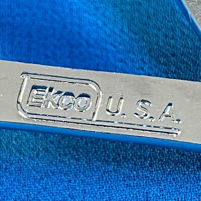 EKCO LIKE NEW OVERSIZED TONGS