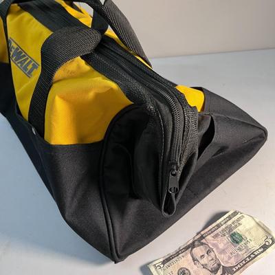 DEWALT TOOL BAG 