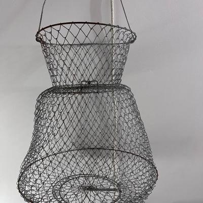 VINTAGE WIRE LOBSTER? TRAP BASKET w/ 2 SPRING LOADED TRAP DOORS