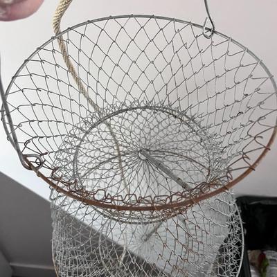 VINTAGE WIRE LOBSTER? TRAP BASKET w/ 2 SPRING LOADED TRAP DOORS