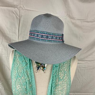 095 Mint Green Shawl with Blue Sunhat and Abalone Silver tone Butterfly Necklace and Earring Set