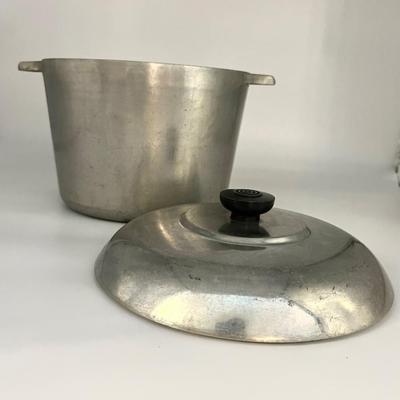 Vintage Wagner Ware Sidney Magnalite Stock Pot Dutch Oven