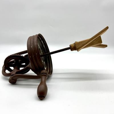 No. 20 DAZEY Churn Glass Butter Churn with Wood Paddle