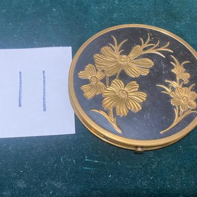 Vintage Compact