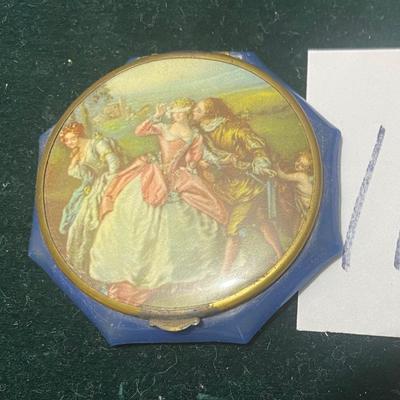 Vintage Compact