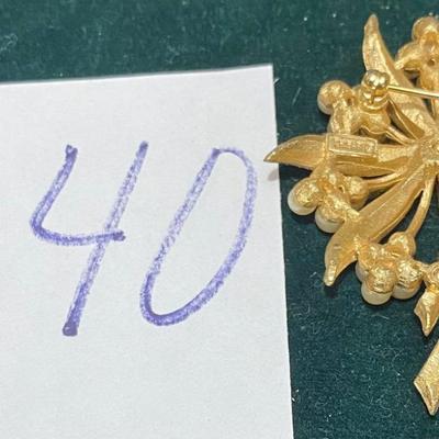 Vintage Flower Brooch