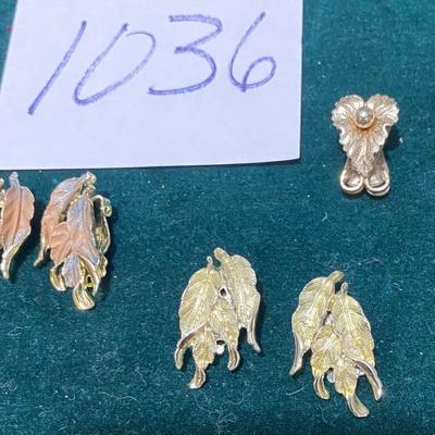 Vintage Leaf Clip On Earrings