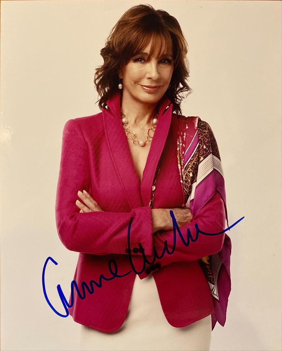 Anne Archer signed photo | EstateSales.org