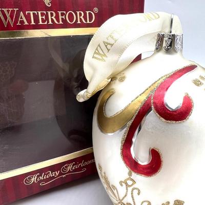 WATERFORD Swirling Snowflake Egg Ornament