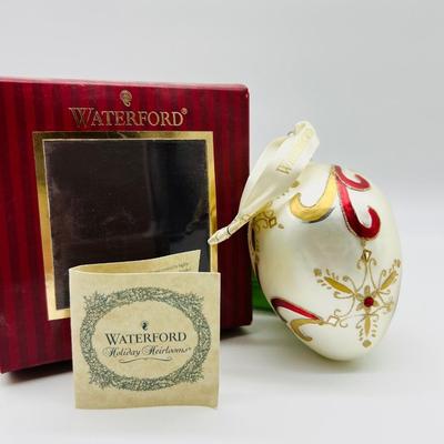 WATERFORD Swirling Snowflake Egg Ornament