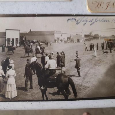 Vintage pictures and post cards