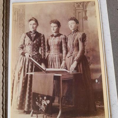 Vintage pictures and post cards