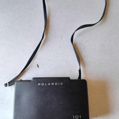 Vintage Polaroid land camera 101 Automatic