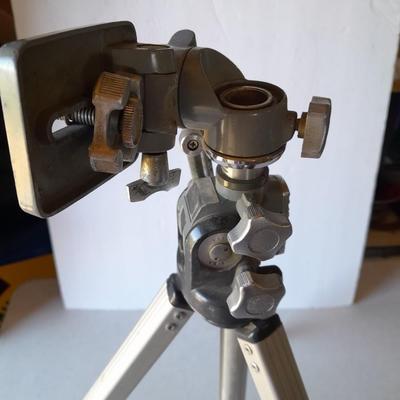 Vivitar TEC155 35mm Camera with Velbon tripod