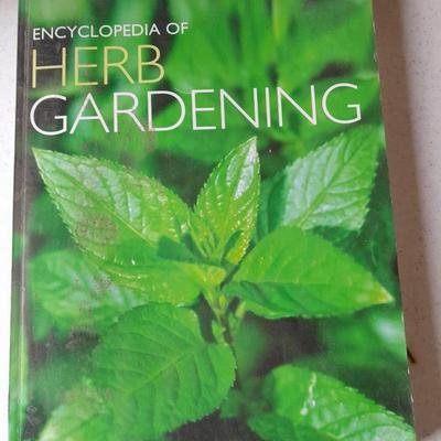Gardening books Pruning, Herb gardening, Grasses and more
