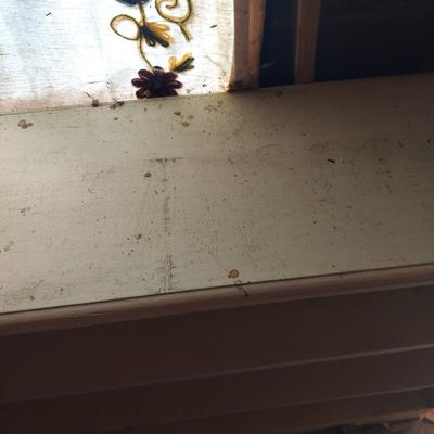 Vintage Solid Wood Scalloped Bookshelf (OB4-BBL)