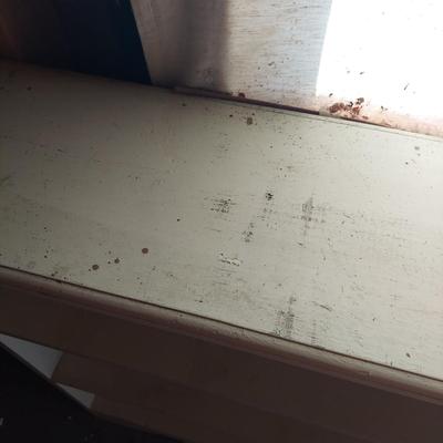 Vintage Solid Wood Scalloped Bookshelf (OB4-BBL)