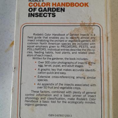 Gardening books Container gardening, Garden insects, Bonsai Saiki, and taxonomy of flowering plants