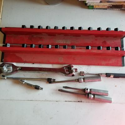 Magnetic Trays and Tools