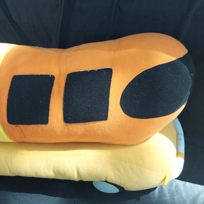 Vintage 3ft Oversized Stuffed Oscar Mayer Wienermobile (OB4-BBL)