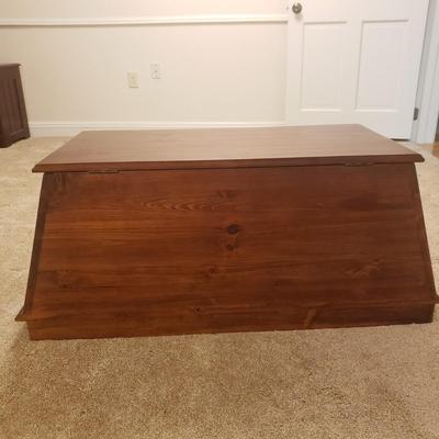 Pier 1 Wooden Trunk (BA-KD)