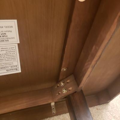 Bernards Dining Table and Four Chairs (BA-KD)