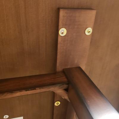 Bernards Dining Table and Four Chairs (BA-KD)