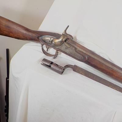 Harper's Ferry 1825  (Stamped) Cadet Rifle. est.$200 to $700.