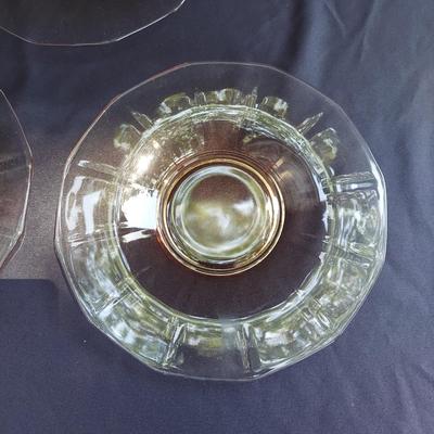 Vintage Carnival Glass Dishes and more (OB4-BBL)