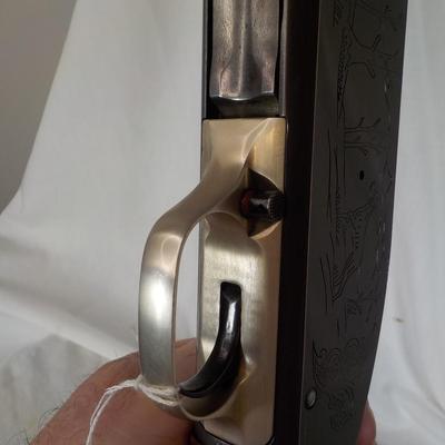 Winchester Model 59/ Semi auto 12 gauge shot gun/ est. $200 to $450