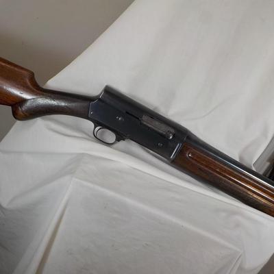 Browning Auto-5 made in  Belgium made 12 full gauge shot gun/ est. $200 to $800.