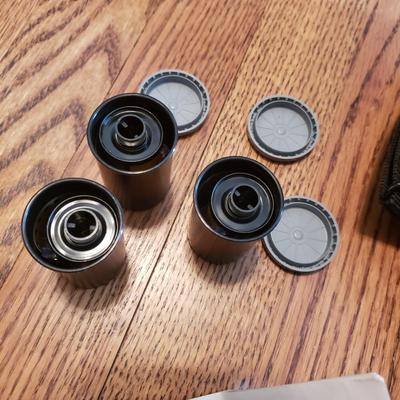 Minolta X-370 With Sigma Lens and Canon Powershot A95 (BR1-KD)