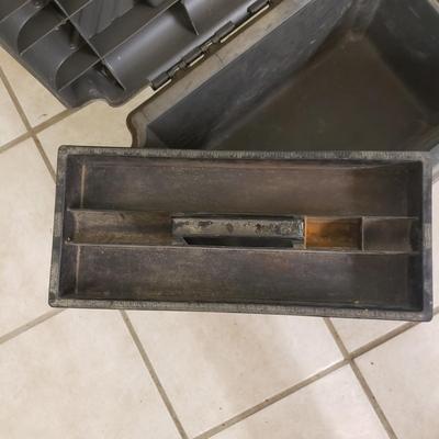 Werner, Gorilla and Rubbermaid Step Ladders (G-KD)