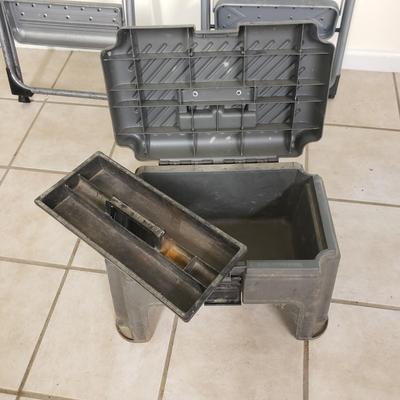 Werner, Gorilla and Rubbermaid Step Ladders (G-KD)