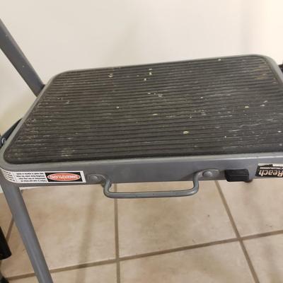 Werner, Gorilla and Rubbermaid Step Ladders (G-KD)