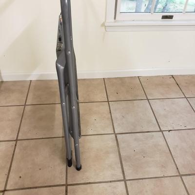 Werner, Gorilla and Rubbermaid Step Ladders (G-KD)