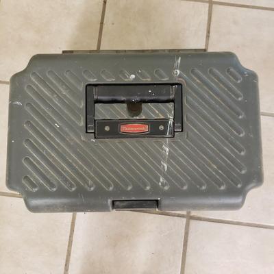 Werner, Gorilla and Rubbermaid Step Ladders (G-KD)