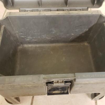 Werner, Gorilla and Rubbermaid Step Ladders (G-KD)