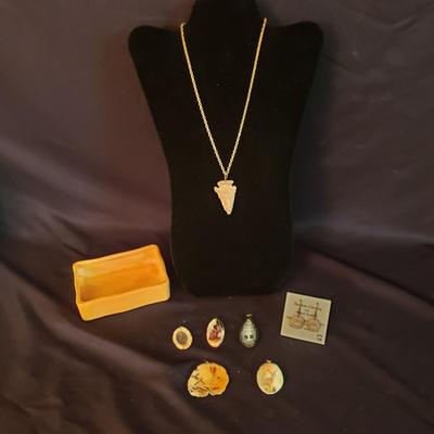 Deer Antler Pendants, Earrings and Arrowhead Necklace (K-KD)